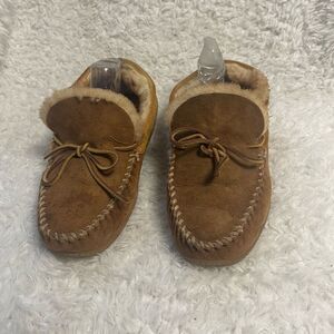 LLBean Men’s leather Suede tan Moccasin Slippers shearling lining SZ10M